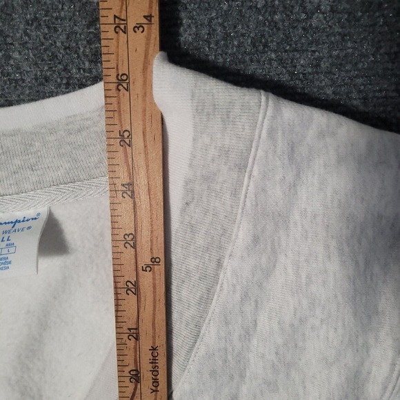 Champion Reverse Weave Sweatshirt Womens Small Urban Outfitters Gray Deep V-Neck - Picture 6 of 8